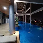 Lux 36A 2Queen Bed Infinity Pool Klcc View