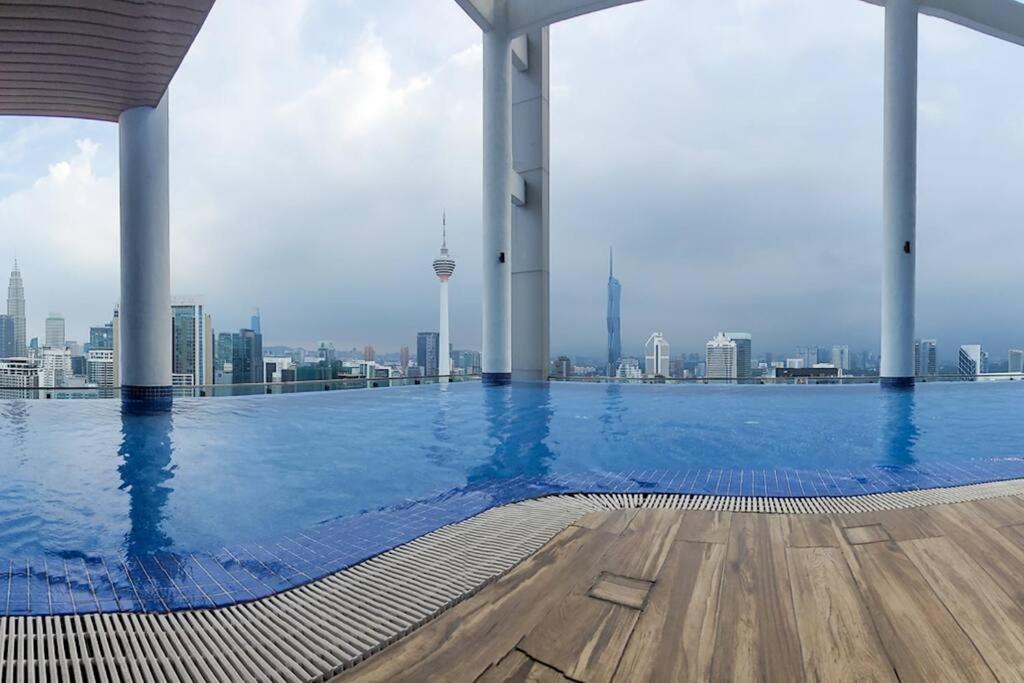 Lux 36a 2queen Bed Infinity Pool Klcc View Pangsapuri